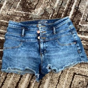 Refuge jean shorts